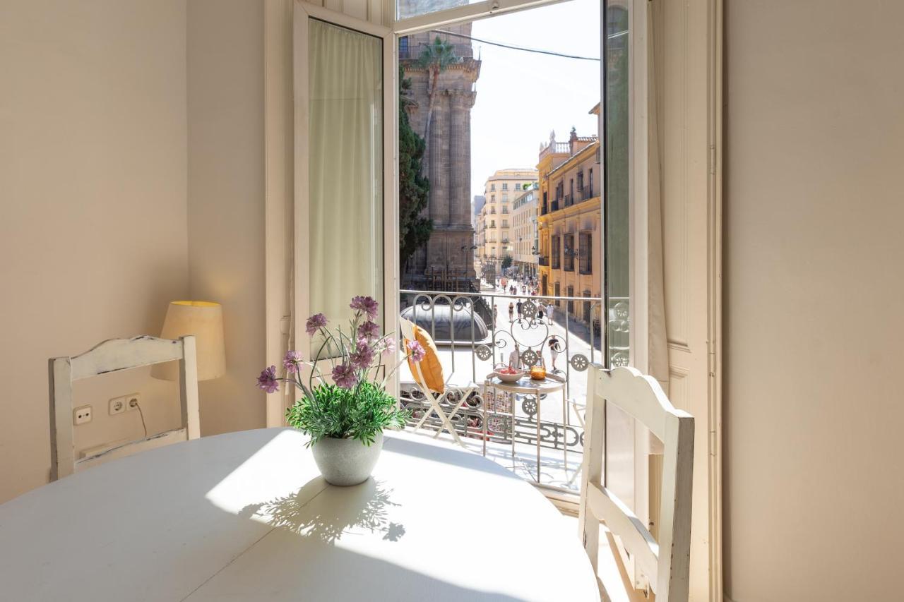 Luminoso Apartamento De Dos Habitaciones Con Vistas A Las Catedral Málaga Kültér fotó